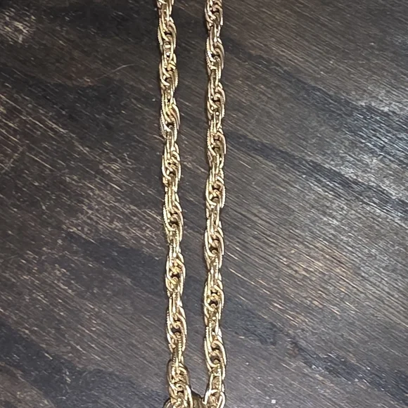 Whiting & Davis Gold Necklace with Amber Pendant - Picture 2 of 6